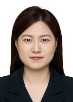 001abbc7f3f942a28cedabe840b2c920.jpg 网站个人信息-马倩 证件照.jpg